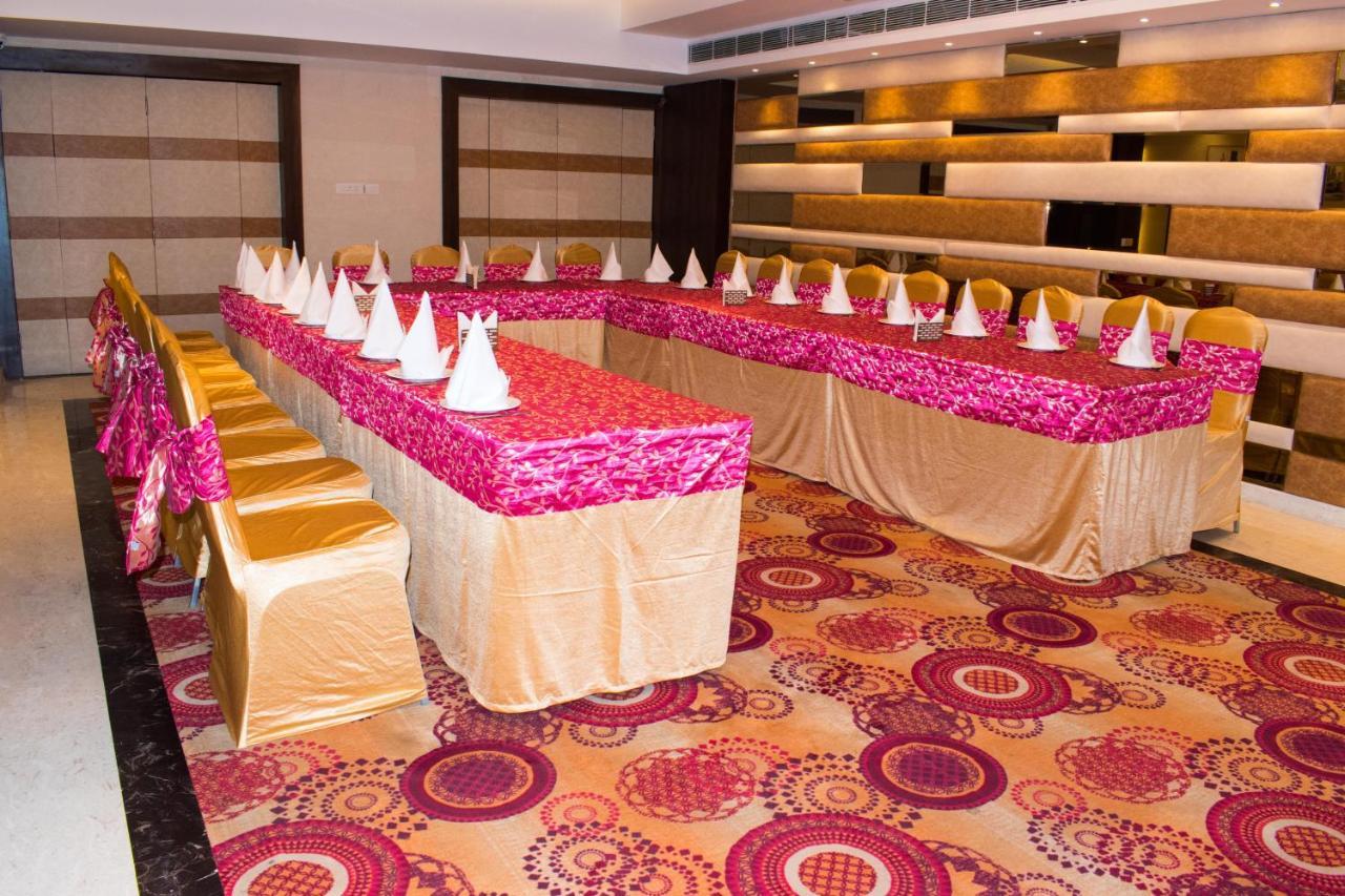 The Grand Ambassador Hotel Phagwara Exterior photo