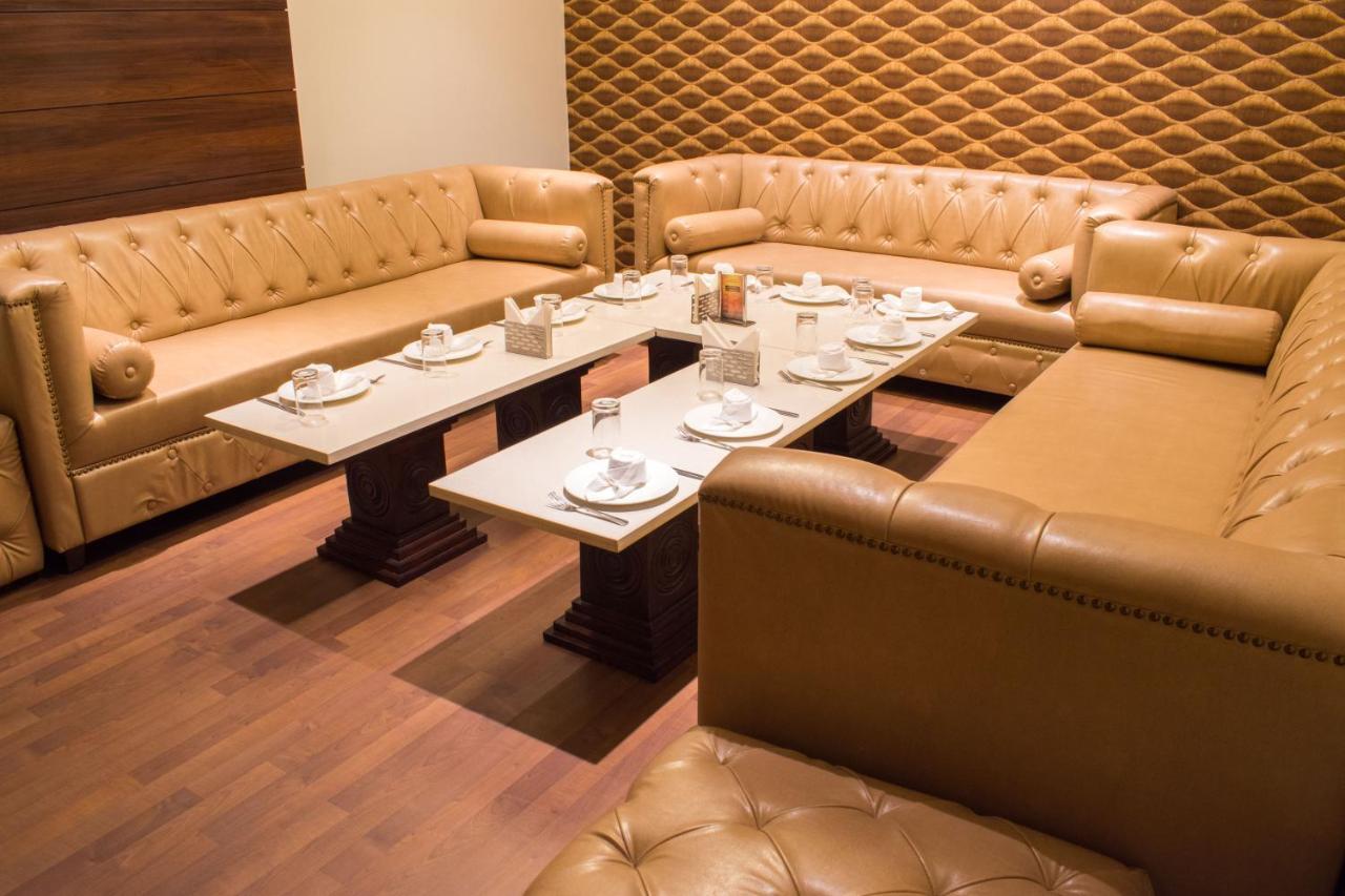The Grand Ambassador Hotel Phagwara Exterior photo